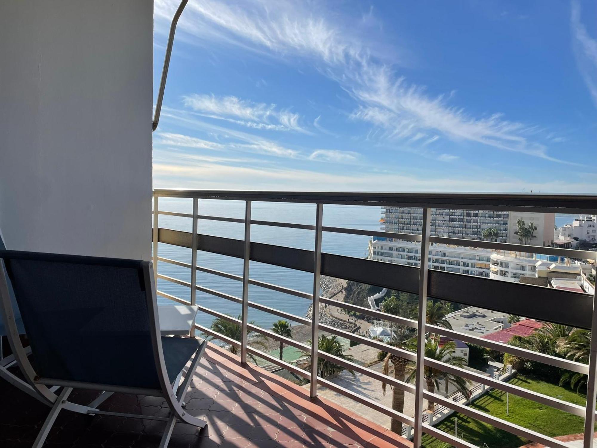 Apartamentos La Roca Rentals Торремолинос Экстерьер фото