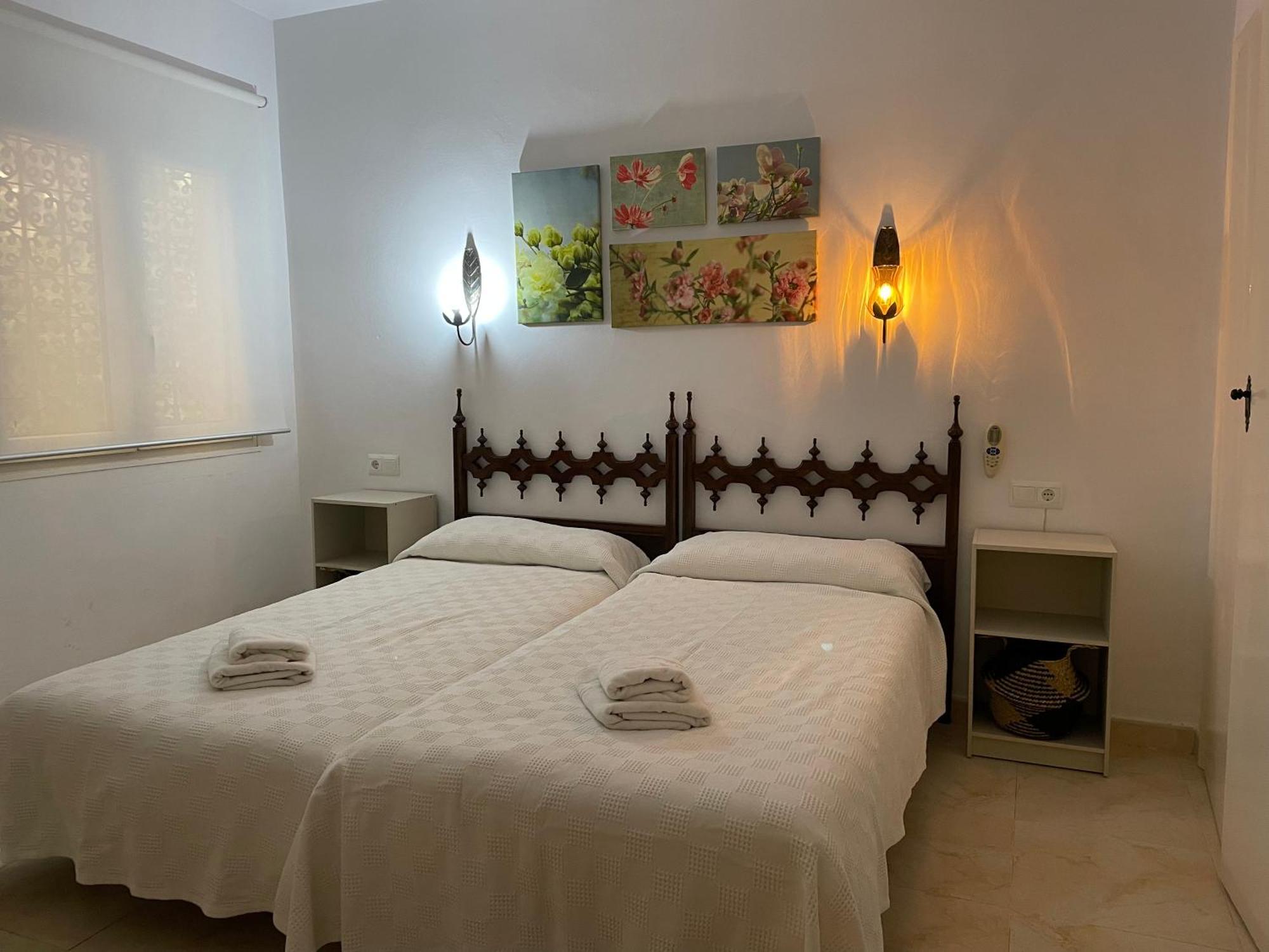 Apartamentos La Roca Rentals Торремолинос Экстерьер фото
